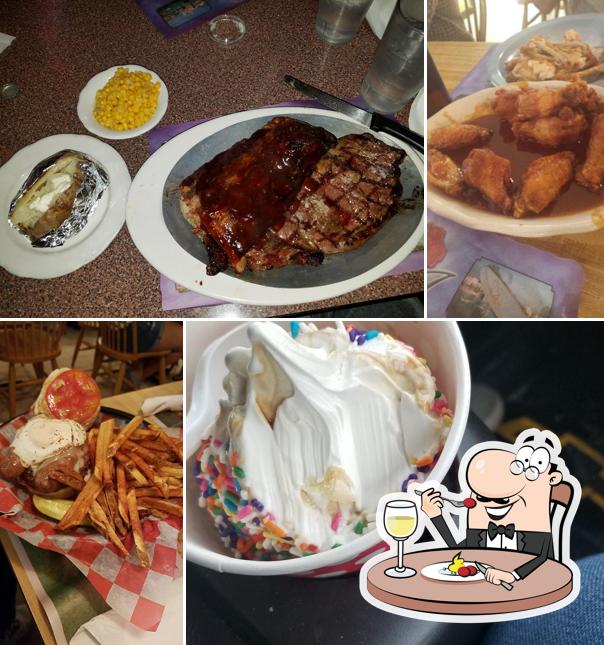 Nino's Pizza & Ice Cream, 162 PA239 in Shickshinny Restaurant reviews