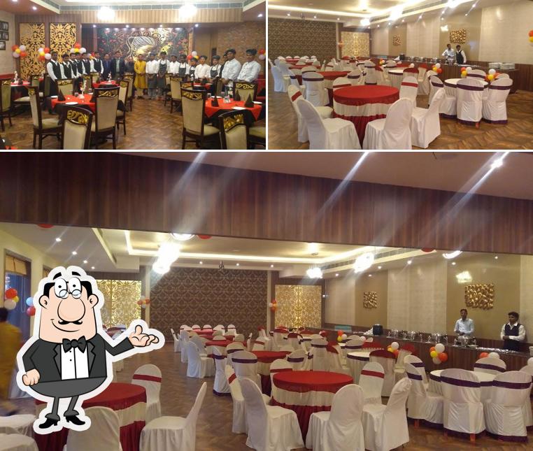 The interior of Moti Mahal Delux-Restaurant
