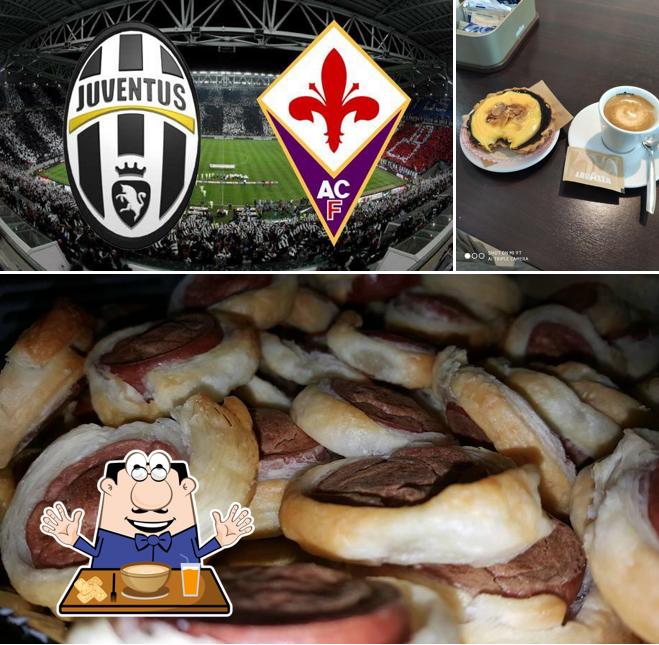 Tra le diverse cose da Friends caffè si possono trovare la cibo e bevanda