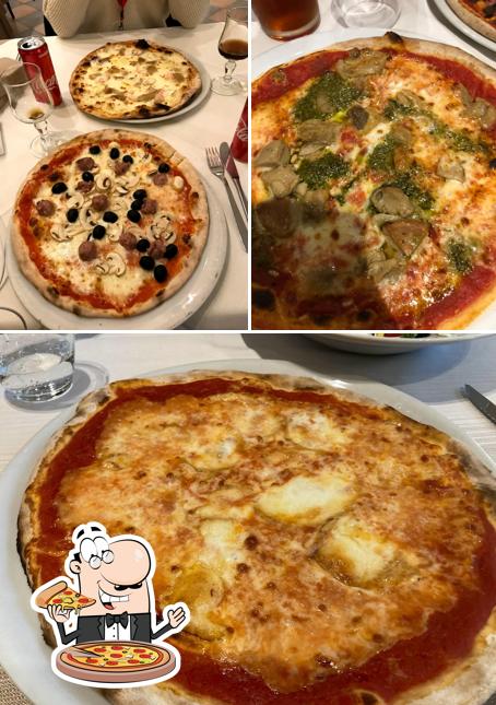 Scegli tra le molte varianti di pizza