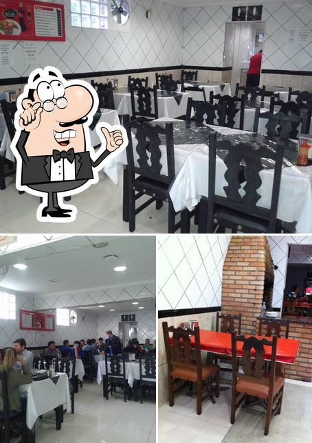 O interior do Nova Coremas Grill