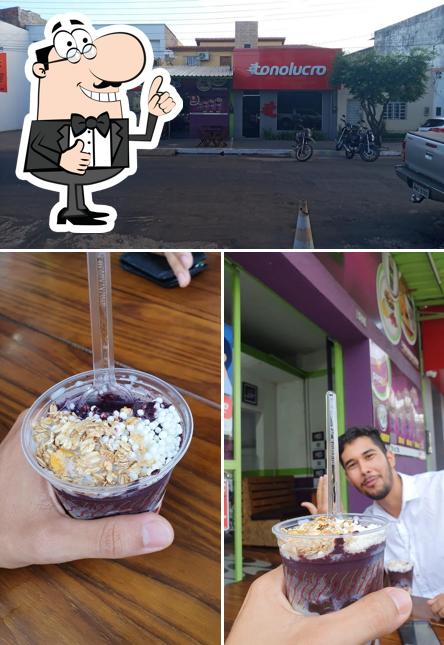 Look at the photo of Alô açaí