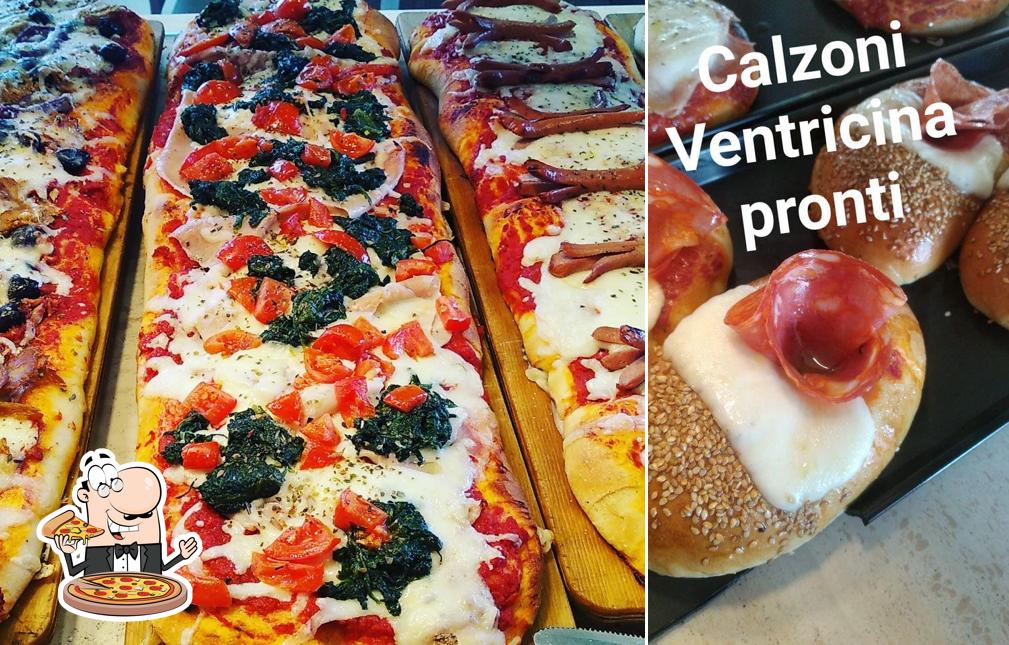 Scegli una pizza a Rollo' Trattoria & Gastronomia Siciliana