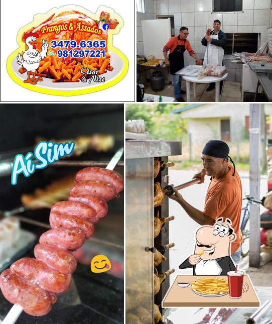 Experimente fritas no César Frangos & Assados