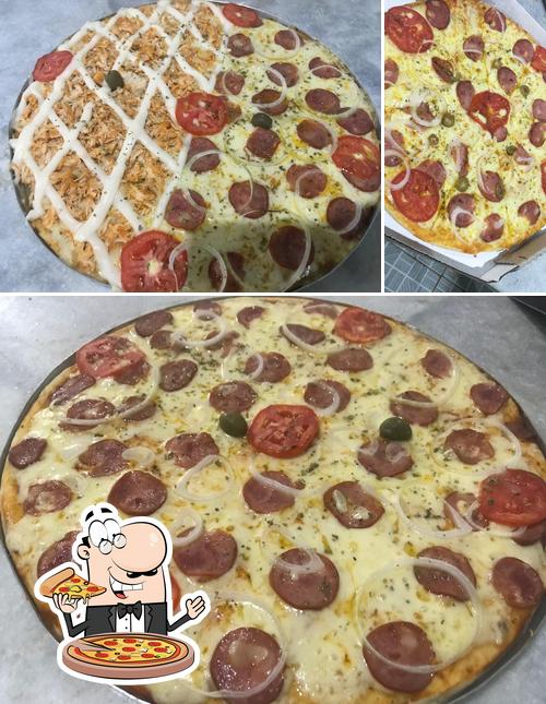 Escolha pizza no Disk Léo Pizza