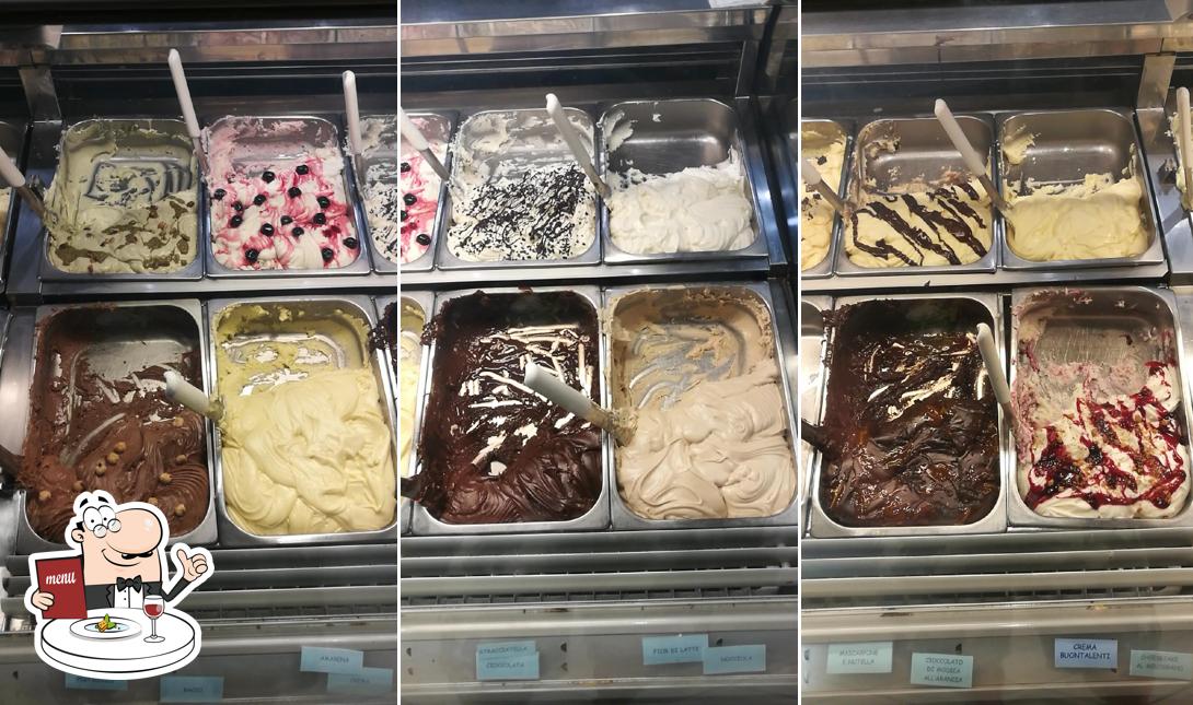 Cibo al Gelateria Mori Yogurteria