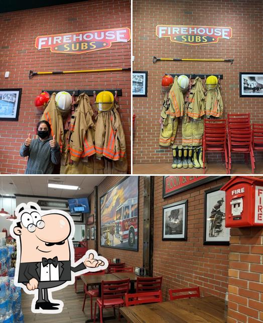 Découvrez l'intérieur de Firehouse Subs Kingston & Salem