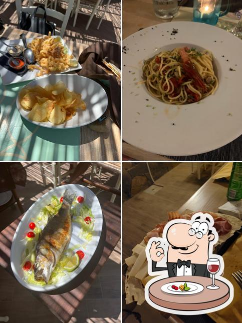 Cibo al Club Nautico Chia