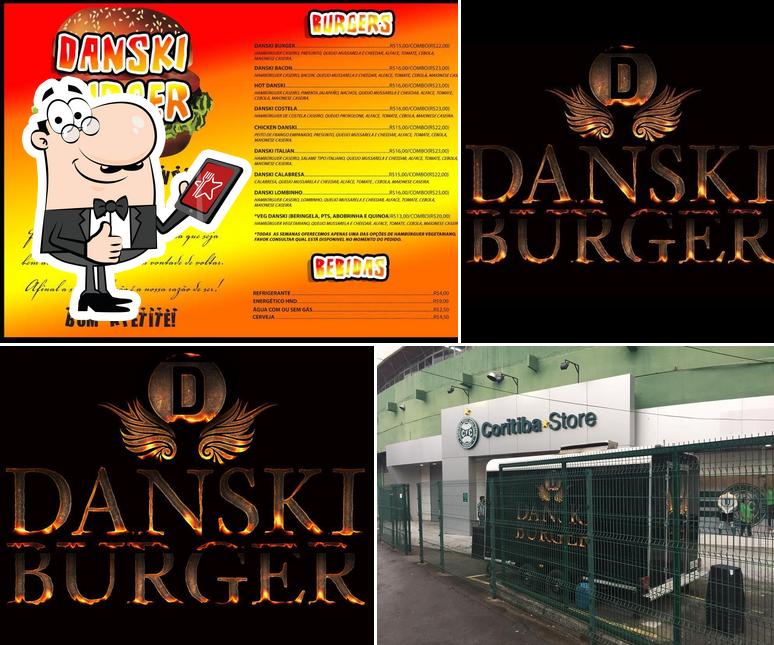 Here's a pic of Food Truck Danski Burger Curitiba PR