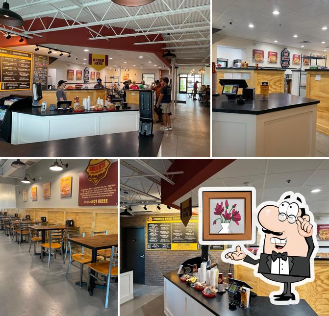 Sully's Steamers in Mauldin Restaurant menu and reviews