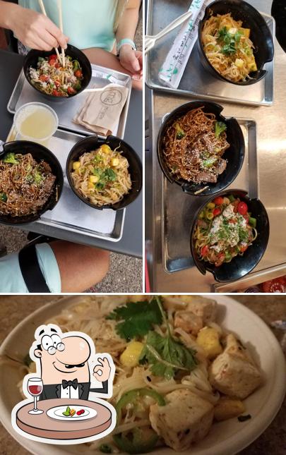 honeygrow, 105 S Highland Ave in Pittsburgh Restaurant menu and reviews