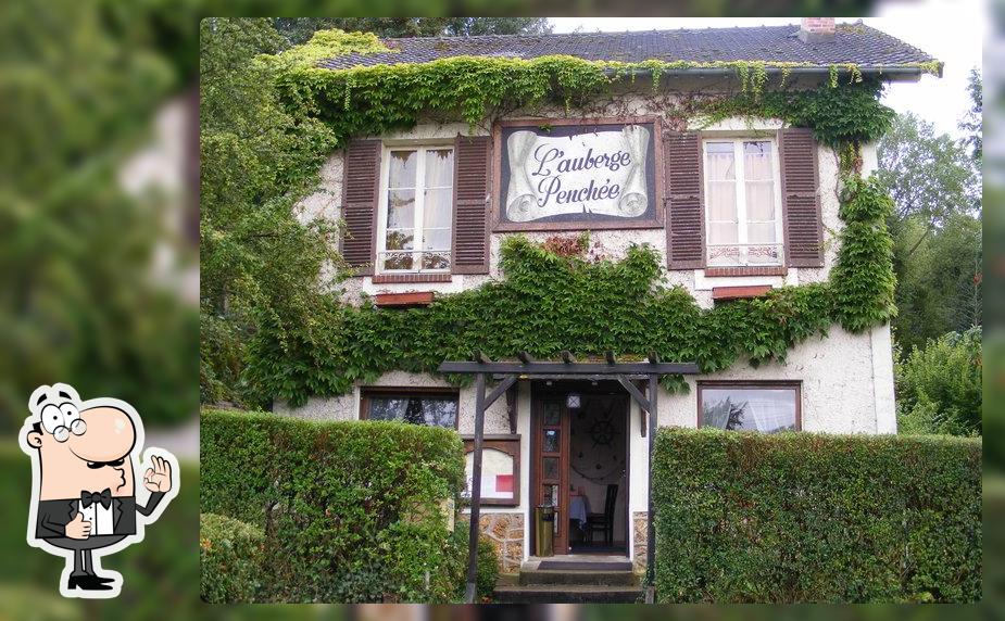 L'Auberge Penchée