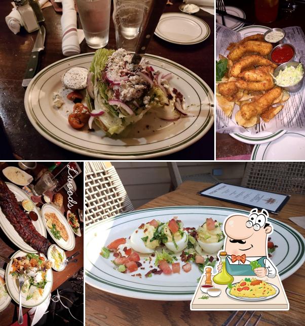 L. Woods Tap &amp; Pine Lodge in Lincolnwood - Restaurant menu and reviews