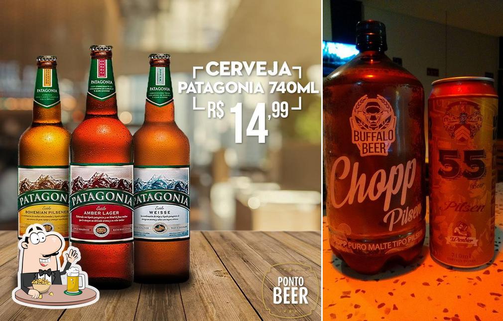 Você pode tomar uma tulipa de cerveja leve ou escura