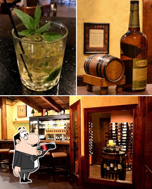 Menu of Twisted Oak American Bar & Grill, Statesville reviews and ratings