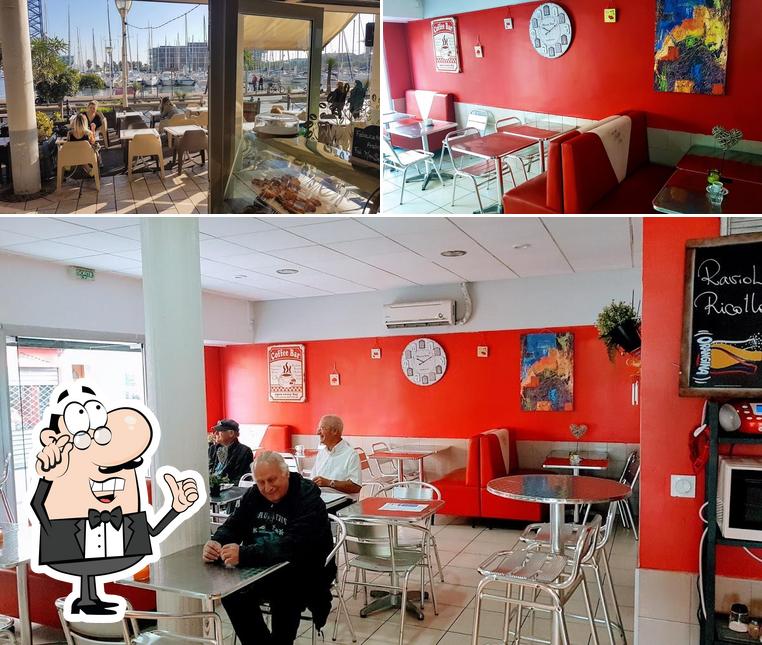 Découvrez l'intérieur de KORKMAZ BURGER