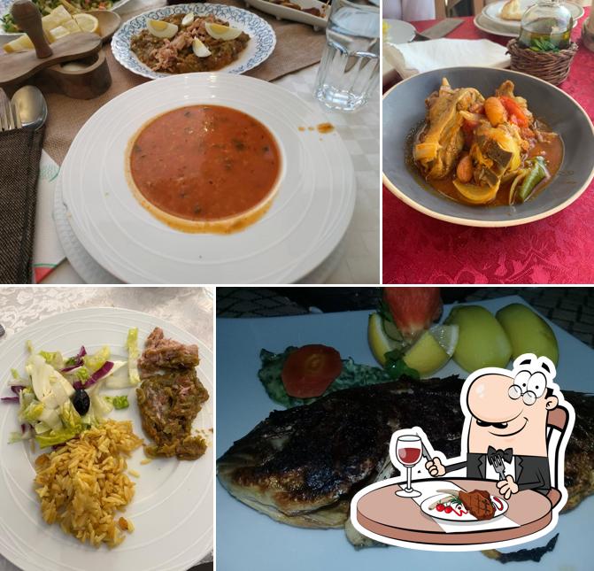 Prenez des repas à base de viande à Dar El Bey