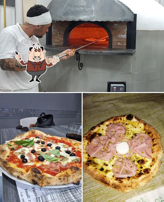 Посмотрите на это изображение, где видны еда и внутреннее оформление в Pizzeria Guarracino