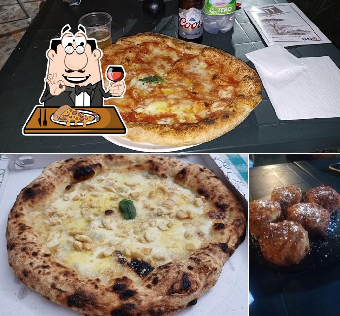 A NIT Napoli in tavola, vous pouvez profiter des pizzas