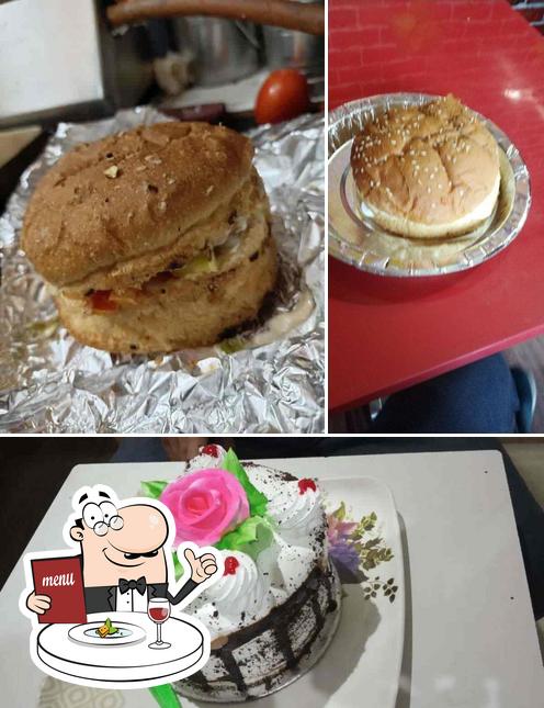 Food at Pizza Hub
