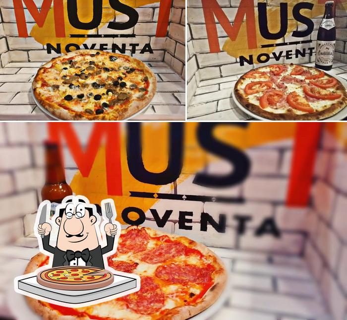 Commandez des pizzas à Must Noventa Pizzeria - Paninoteca