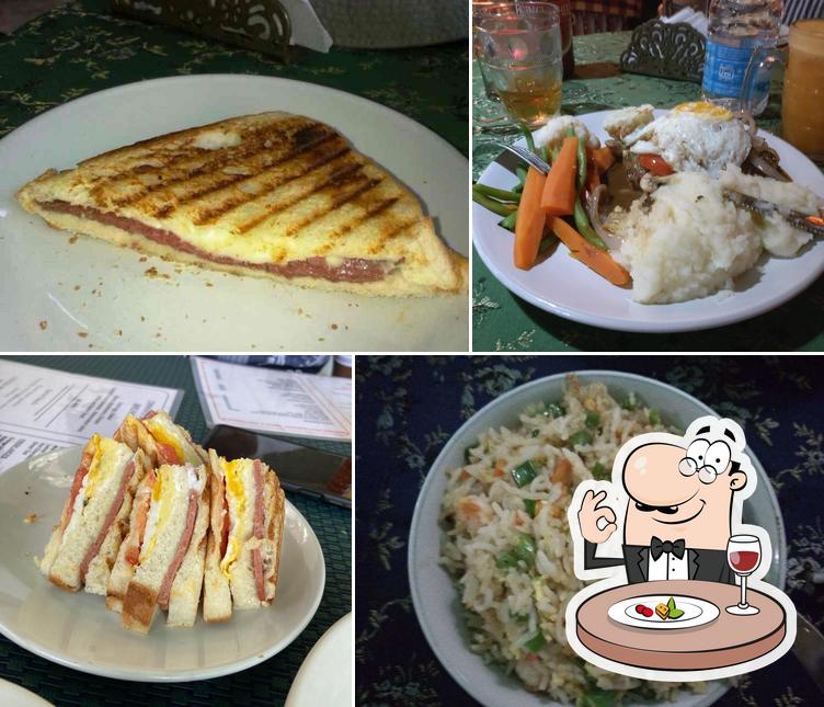 Dinha's Restaurant