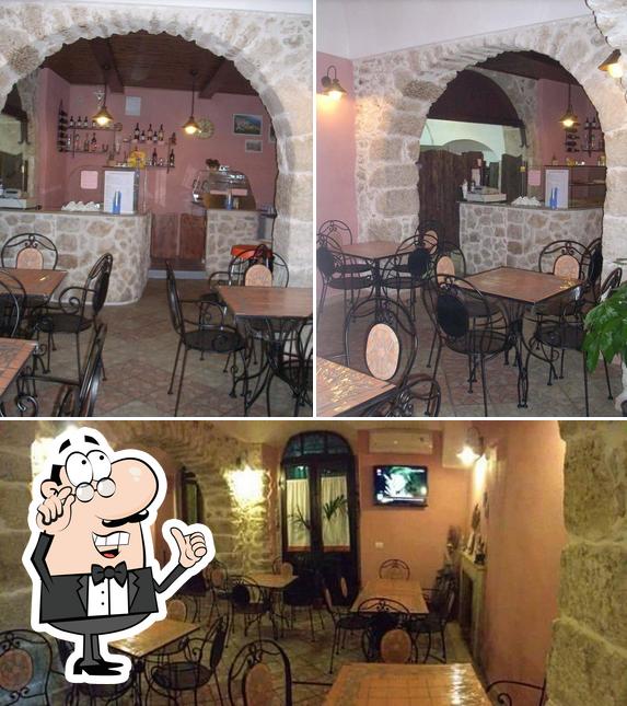 Gli interni di La Piccola Taverna San Donato Val di Comino