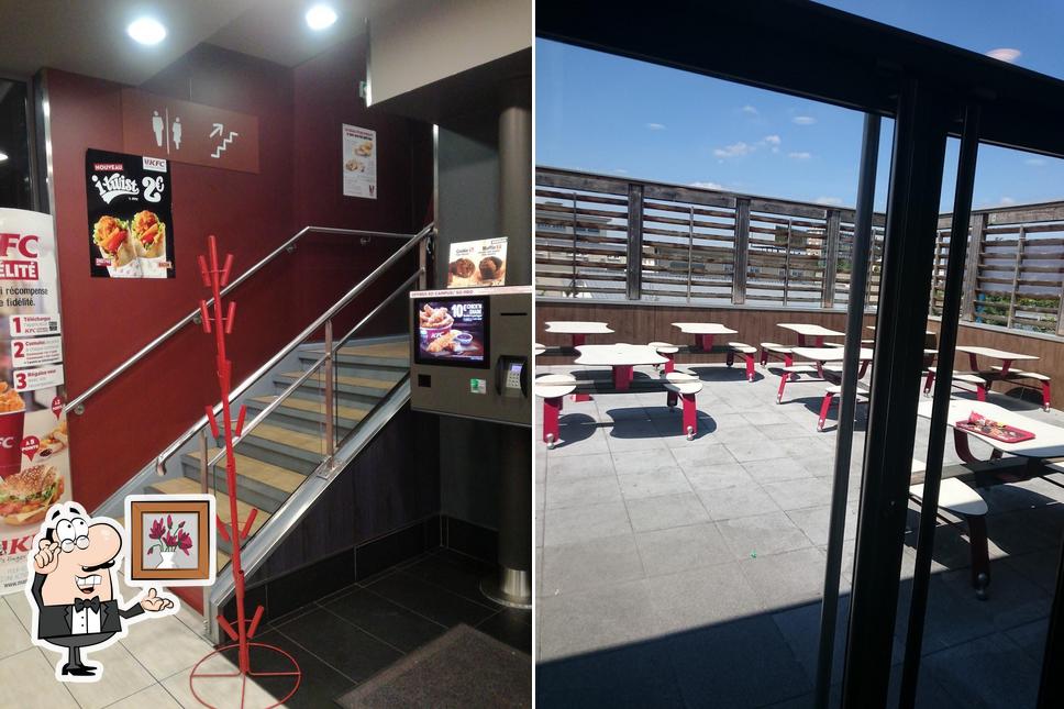 Installez-vous à l'une des tables de KFC BOBIGNY