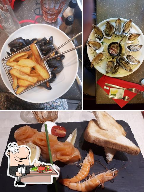 Order seafood at La Dent Creuse