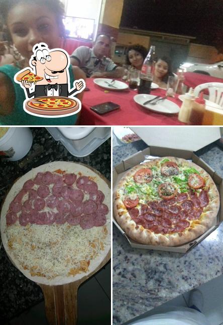 En Ray Pizzaria, puedes disfrutar de una pizza