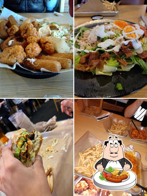 Buffalo Wild Wings, 111 Chicago Ridge Mall F15 in Chicago Ridge