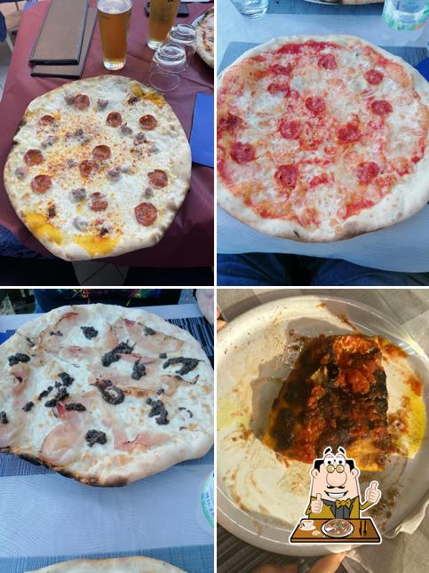 Scegli una pizza a Pizzeria la Koccinella