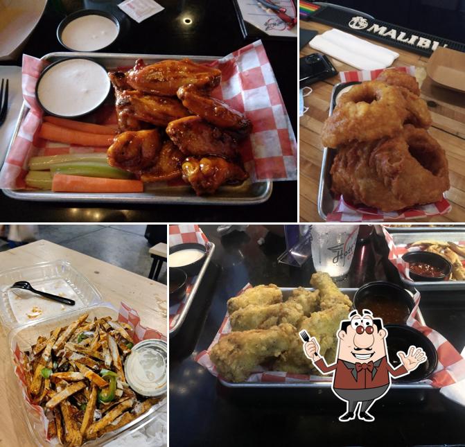 Best chicken wings in Edmond restaurants, winter 2024 Restaurant Guru