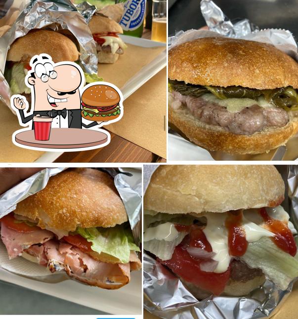 Prova un hamburger a Green Bar-Bazar