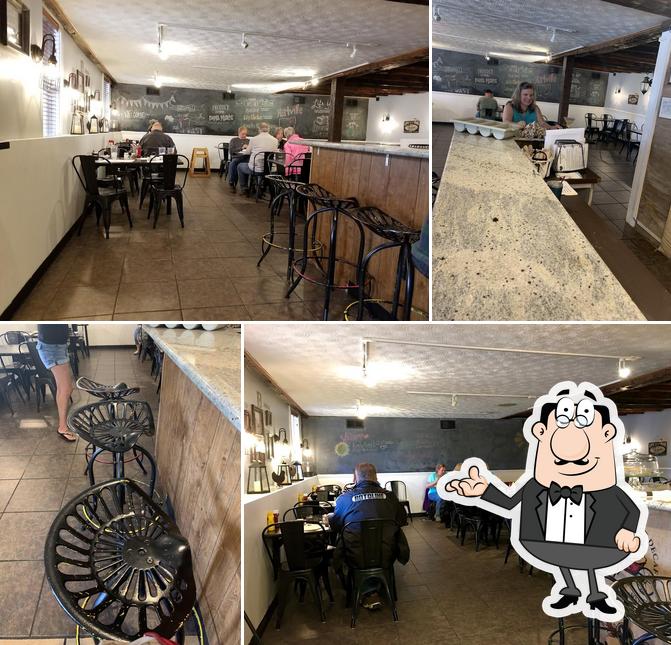 The Hartville Pantry in Hartville Restaurant menu and reviews