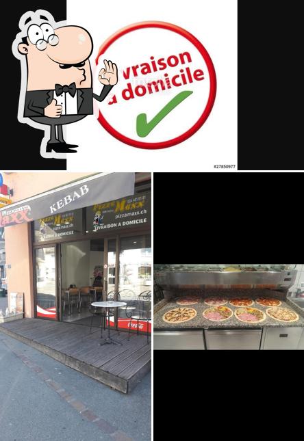 Guarda la immagine di Pizza Maxx