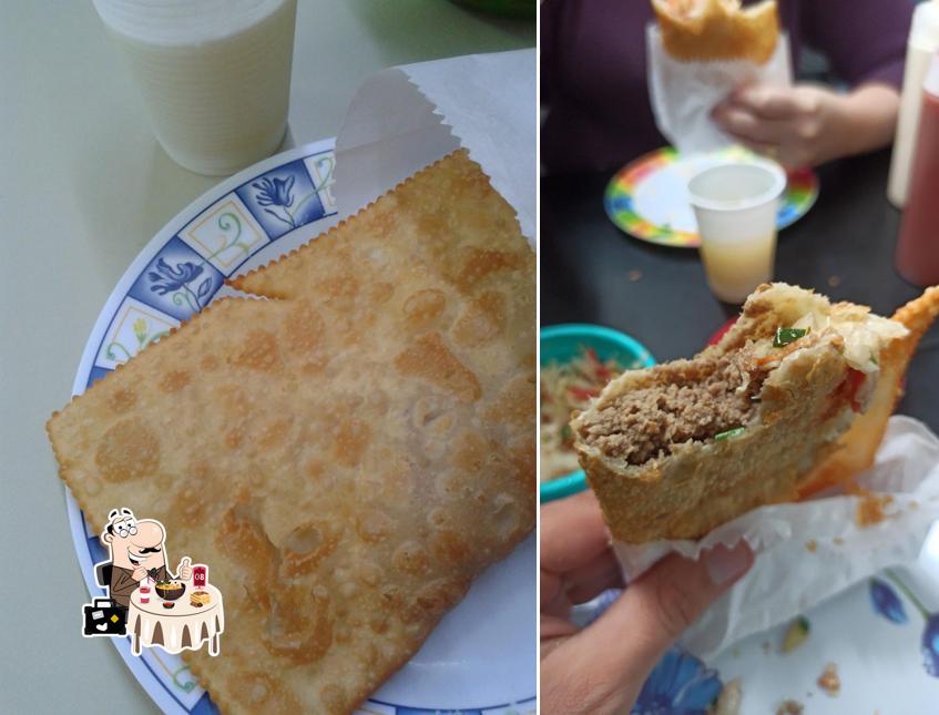 Comida em Maruyama Pasteis & Caldo de Cana