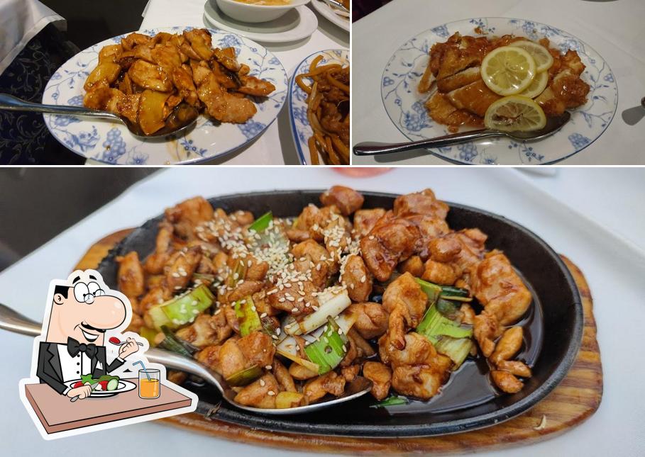 Блюда в "Restaurante Guang Zhou"