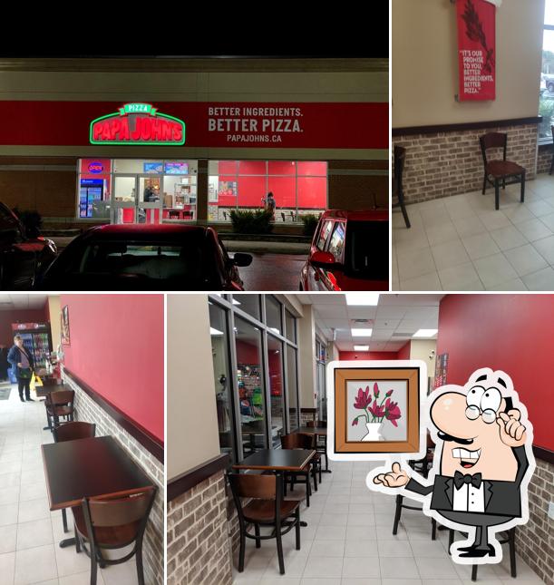 L'intérieur de Papa Johns Pizza