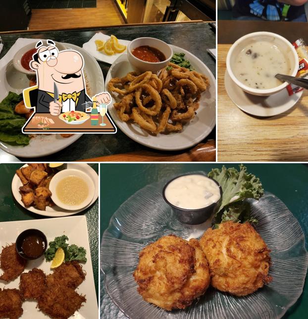 Kelly's Seafood, 9362 Old Bustleton Ave in Philadelphia Restaurant