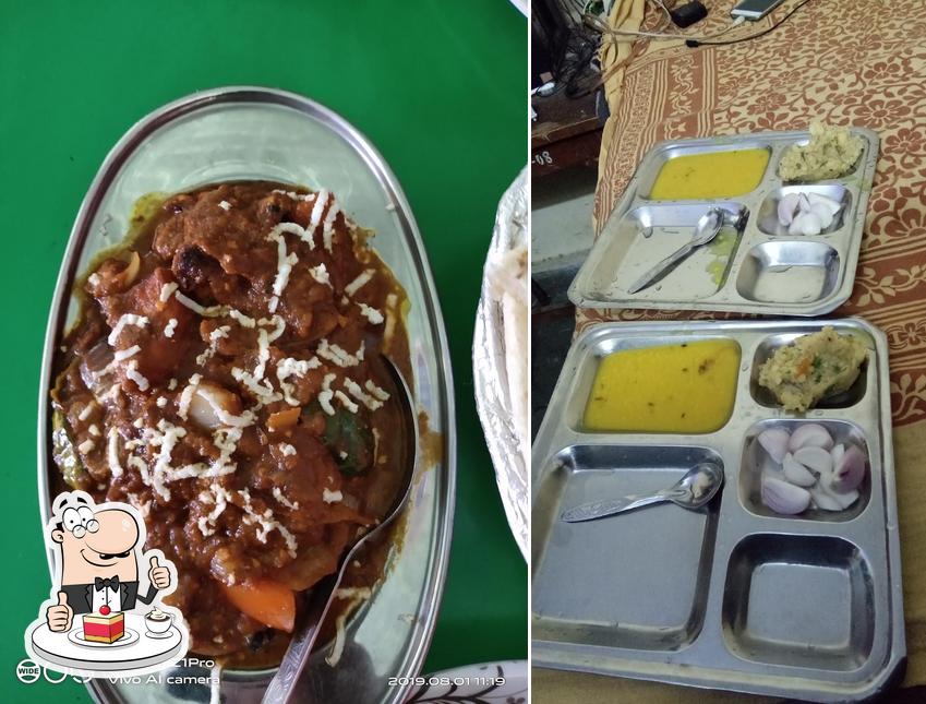 Green Hut Restaurant serves a range of desserts