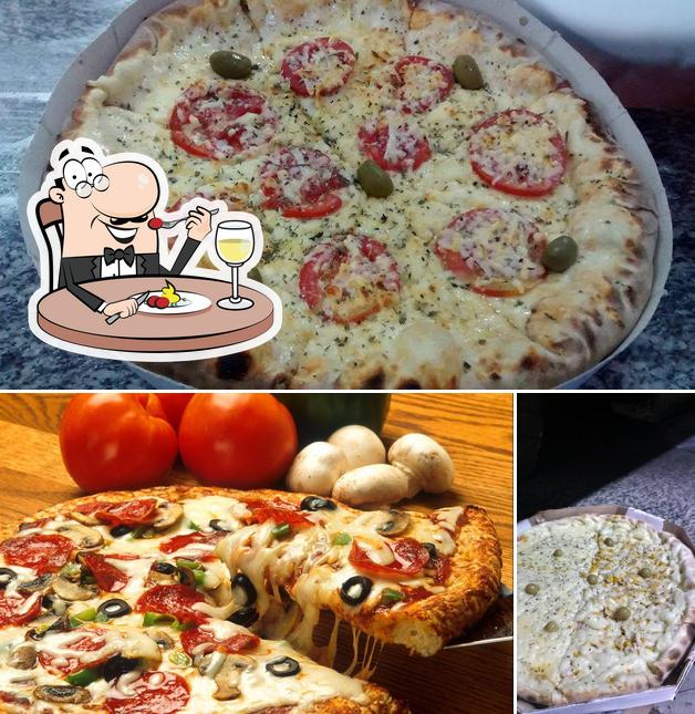 Comida em Pizzaria La Pizza