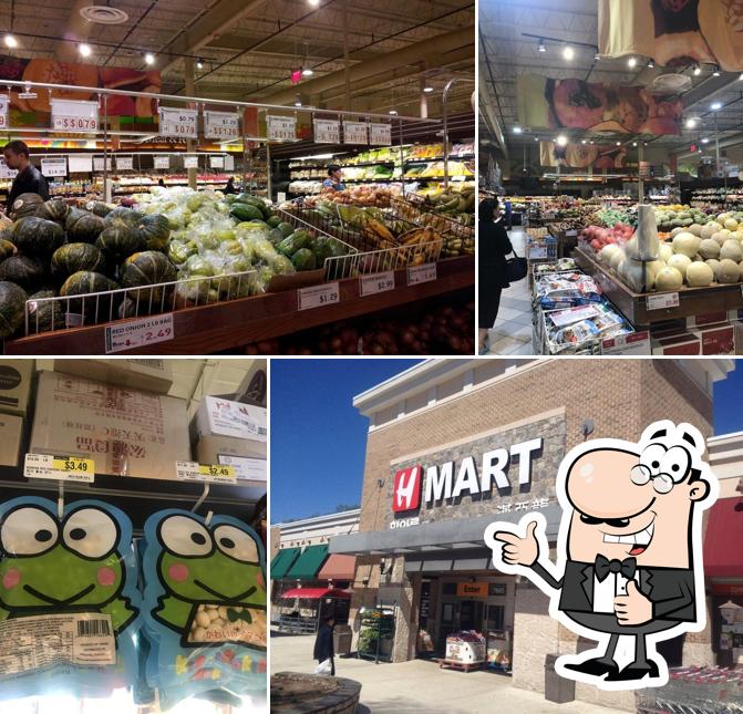 Look at this picture of H Mart Annandale