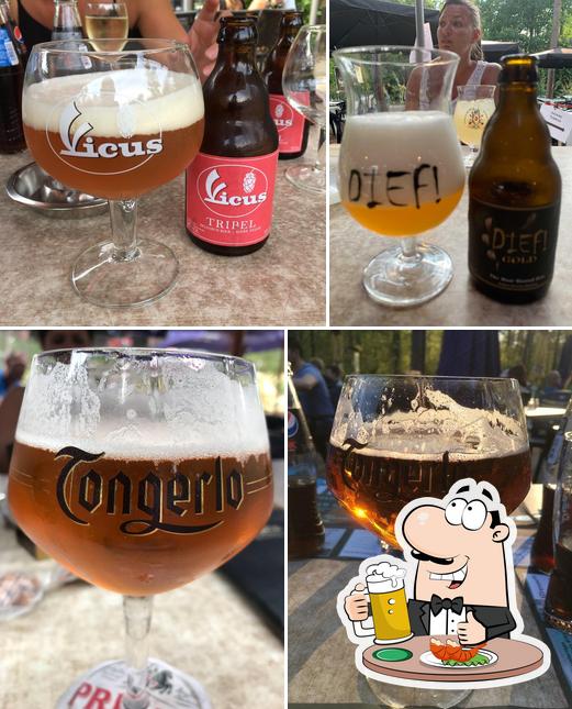 Vous pouvez prendre un verre de bière blonde ou brune