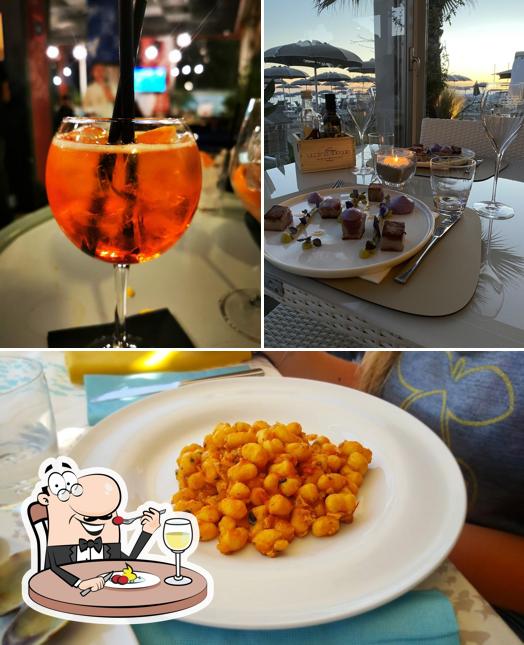 La cibo e alcol del ristorante