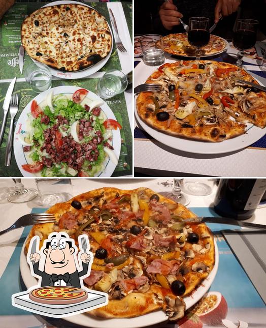 Essayez des pizzas à La Romagnola
