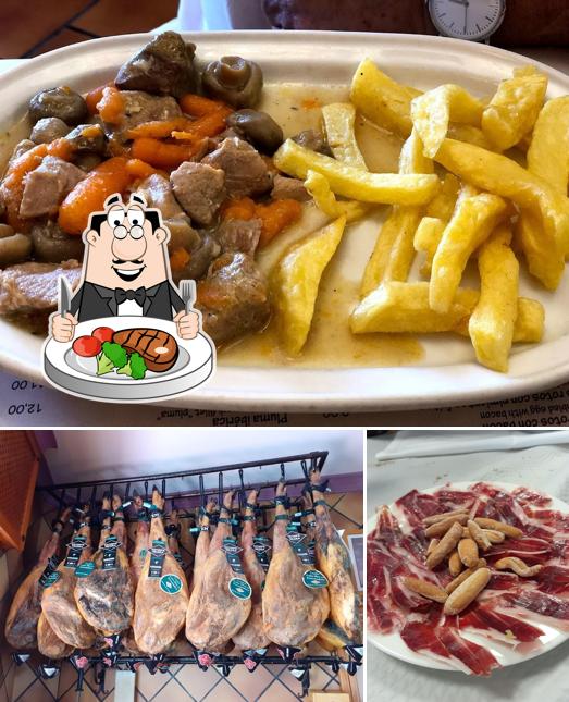 Restaurante Casa Romero sirve recetas con carne