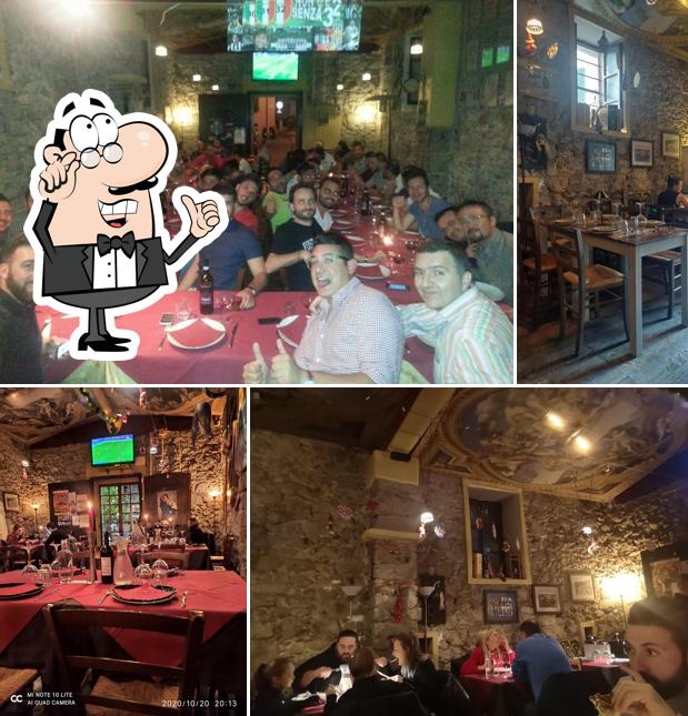 Dai un'occhiata agli interni di 30 Denari