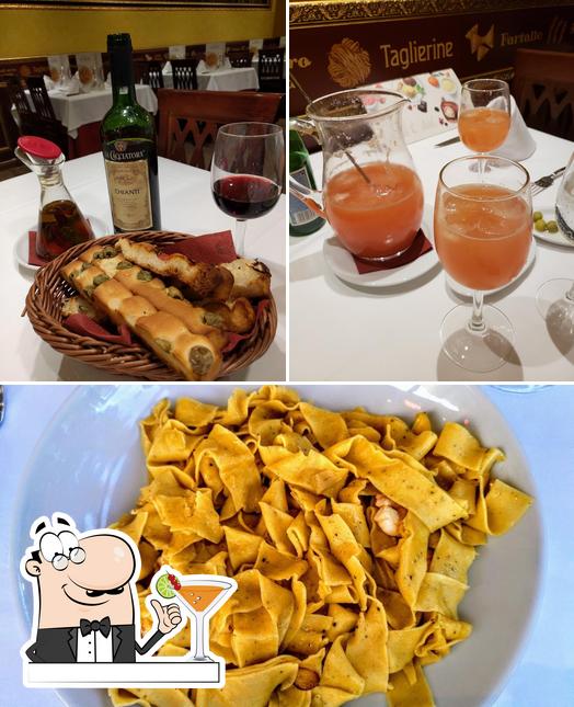 Observa las fotografías que hay de bebida y comida en La Tagliatella