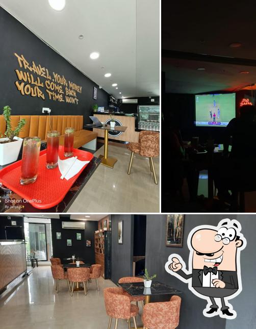 Check out how Espresso Bar Co. looks inside
